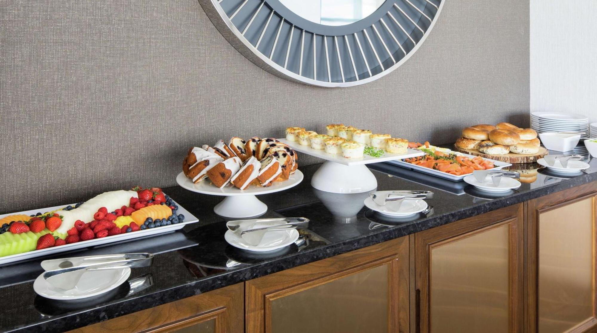 Hampton Inn Chicago Mccormick Place Buitenkant foto