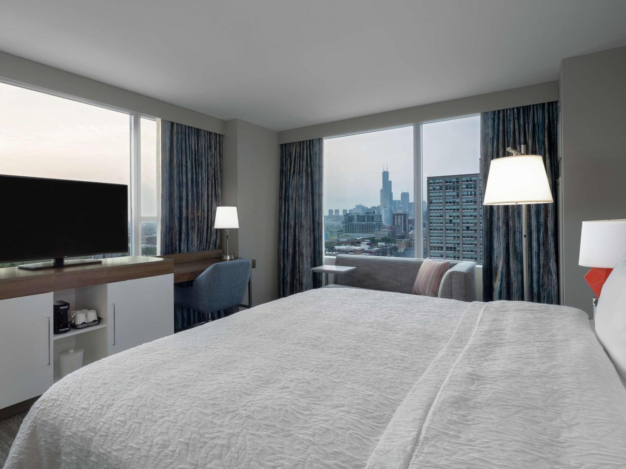 Hampton Inn Chicago Mccormick Place Buitenkant foto