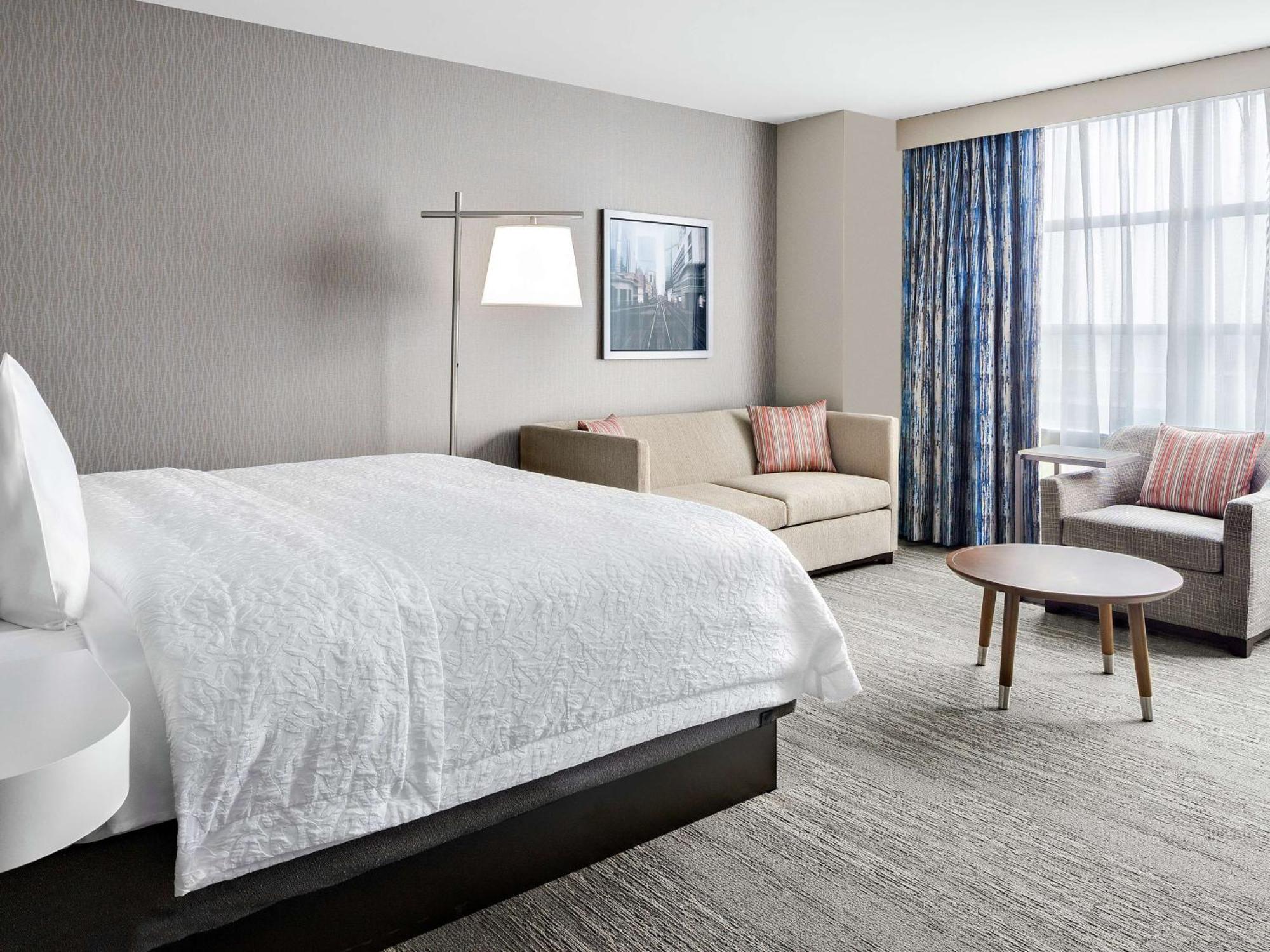 Hampton Inn Chicago Mccormick Place Buitenkant foto
