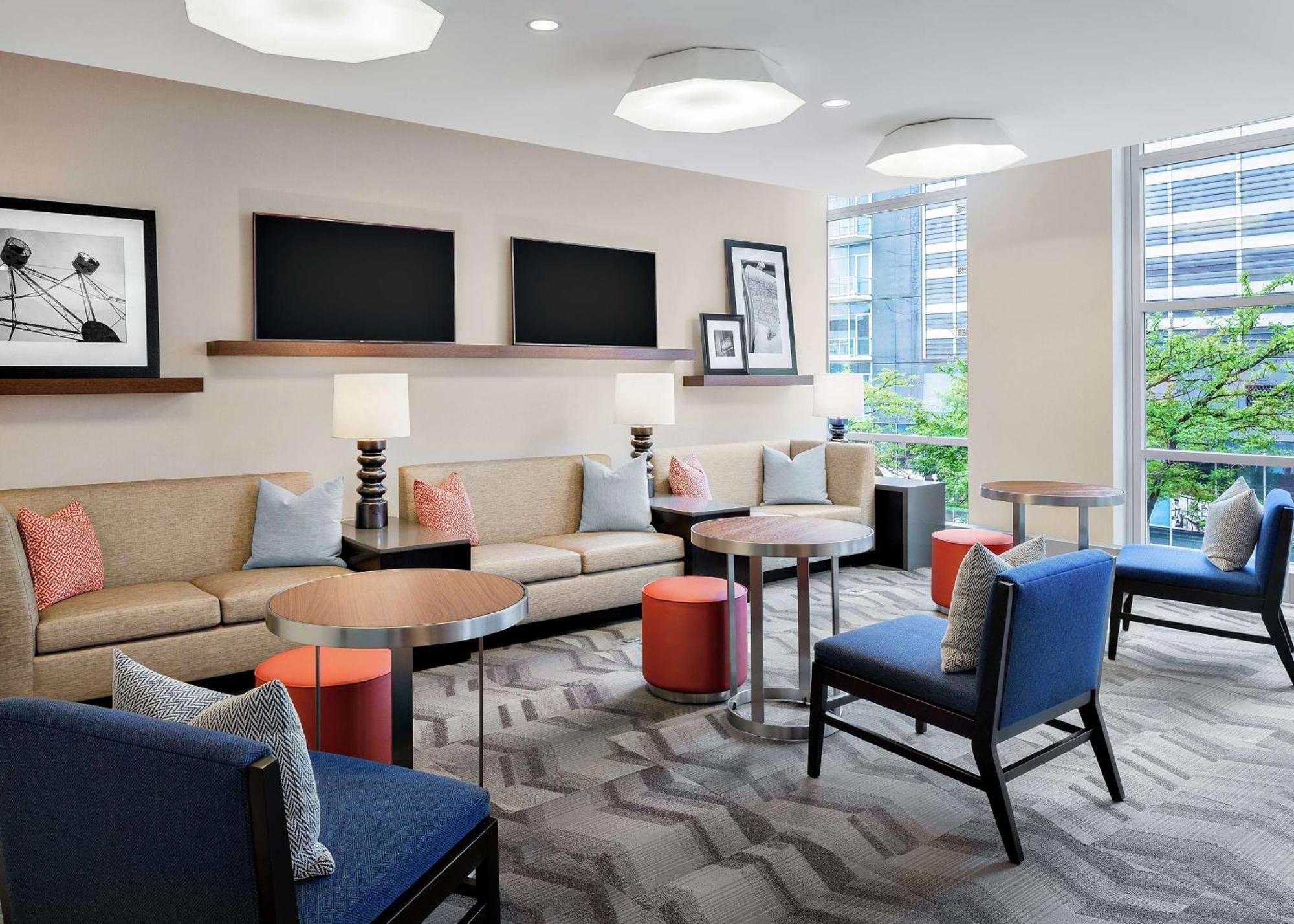 Hampton Inn Chicago Mccormick Place Buitenkant foto